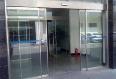津南区制作安装不锈钢玻璃门肯德基门钢化玻璃门隔断