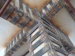北京昌平区专业开门钢板加固，梁体碳纤维加固