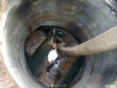 桂林雁山区清理化粪池抽粪池疏通下水道清洗管道