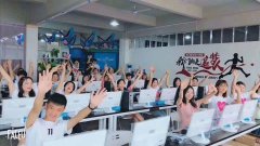 东莞市樟木头超越梦想电脑培训学校学平面设计要多久？