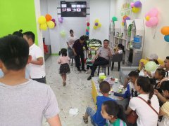 在小区开办一家小学辅导中心如何经营