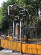 丽江城市景观 抽象尺子雕塑 大型不锈钢量具制作