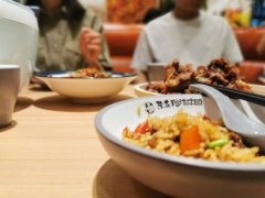 霸点肉汁拌饭口碑好 开店怎么吸引人气