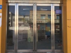 天津无框玻璃门，天津和平区定制底商玻璃门售后服务