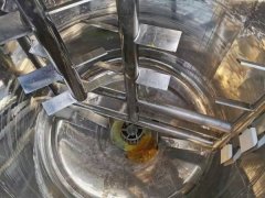 二手多功能乳化罐 转让