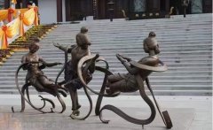 南平步行街艺术雕塑 见证城市之美