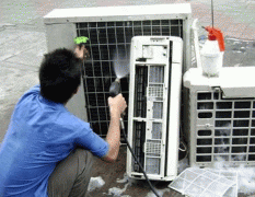 武汉青山空调清洗（挂机、柜机、中央空调）