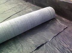 4.5千克膨润土防水毯