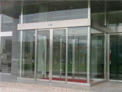 北京酒仙桥换钢化玻璃厂家