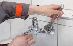 太原小东门安装热水器维修花洒混水阀漏水电话
