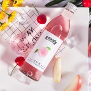 蜜桃酒代加工贴牌定制OEM/odm 商用瓶装养生配制酒生产批