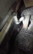 府东街修水管 管道漏水 维修管道 换下水道 修铸铁管漏水